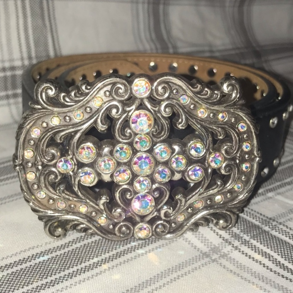 Diamond Studded Tony Lama Belt 32”